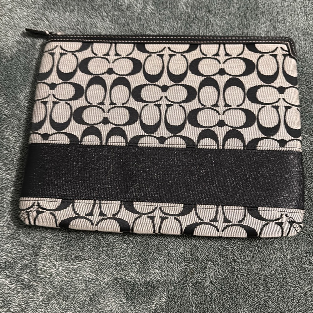 Coach tablet case - Picture 3 of 4